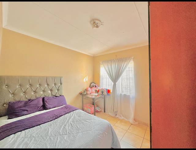 3 BEDROOM HOUSE FOR SALE IN WATERVAL EAST